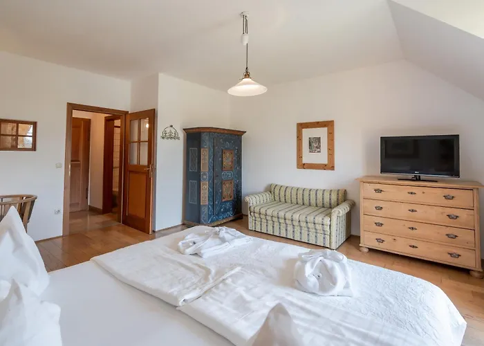 Roemerstein Loipersdorf bei Fuerstenfeld