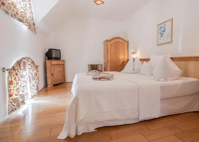 Hotel Roemerstein Loipersdorf bei Fuerstenfeld